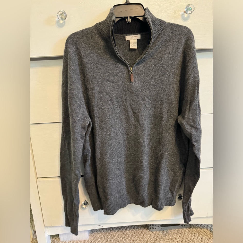 Oliver Perry cashmere pullover sweater